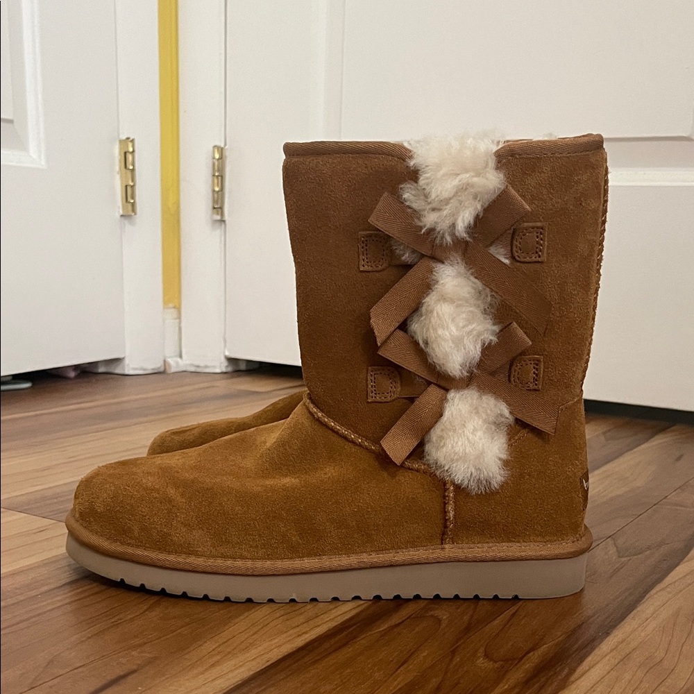 Koolaburra Tan Suede Boots with Fur Accents